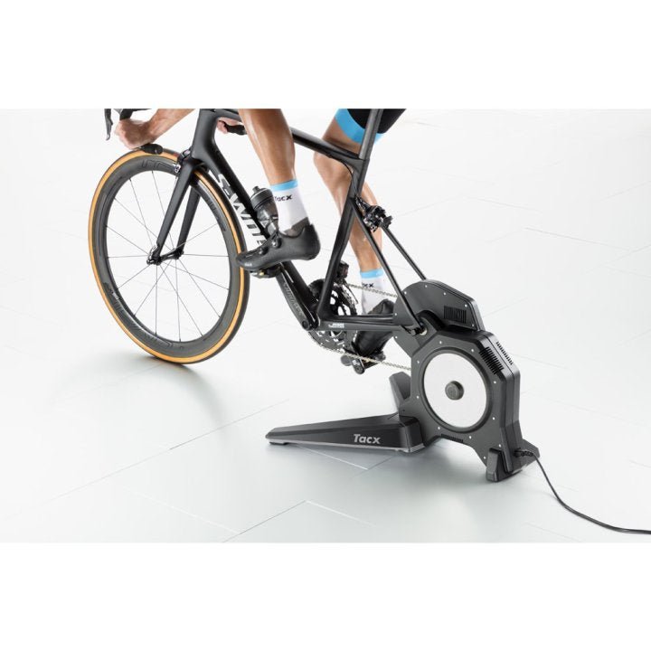 Garmin Tacx Flux S Smart T2900S - Direct Drive Heimtrainer - schwarz - body - fitness