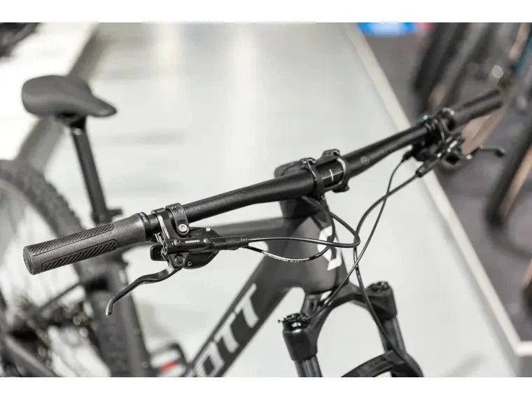 Scott Scale 940 Mountainbikes (Farbe Schwarz) - body - fitness